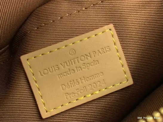 AAA Pruses Bags Chess LOUIS Messenger-24*24*8CM VUITTON 0522